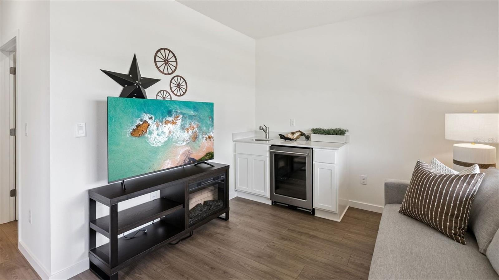 Image 9 of 26 For 5857 Cool Spring Cove