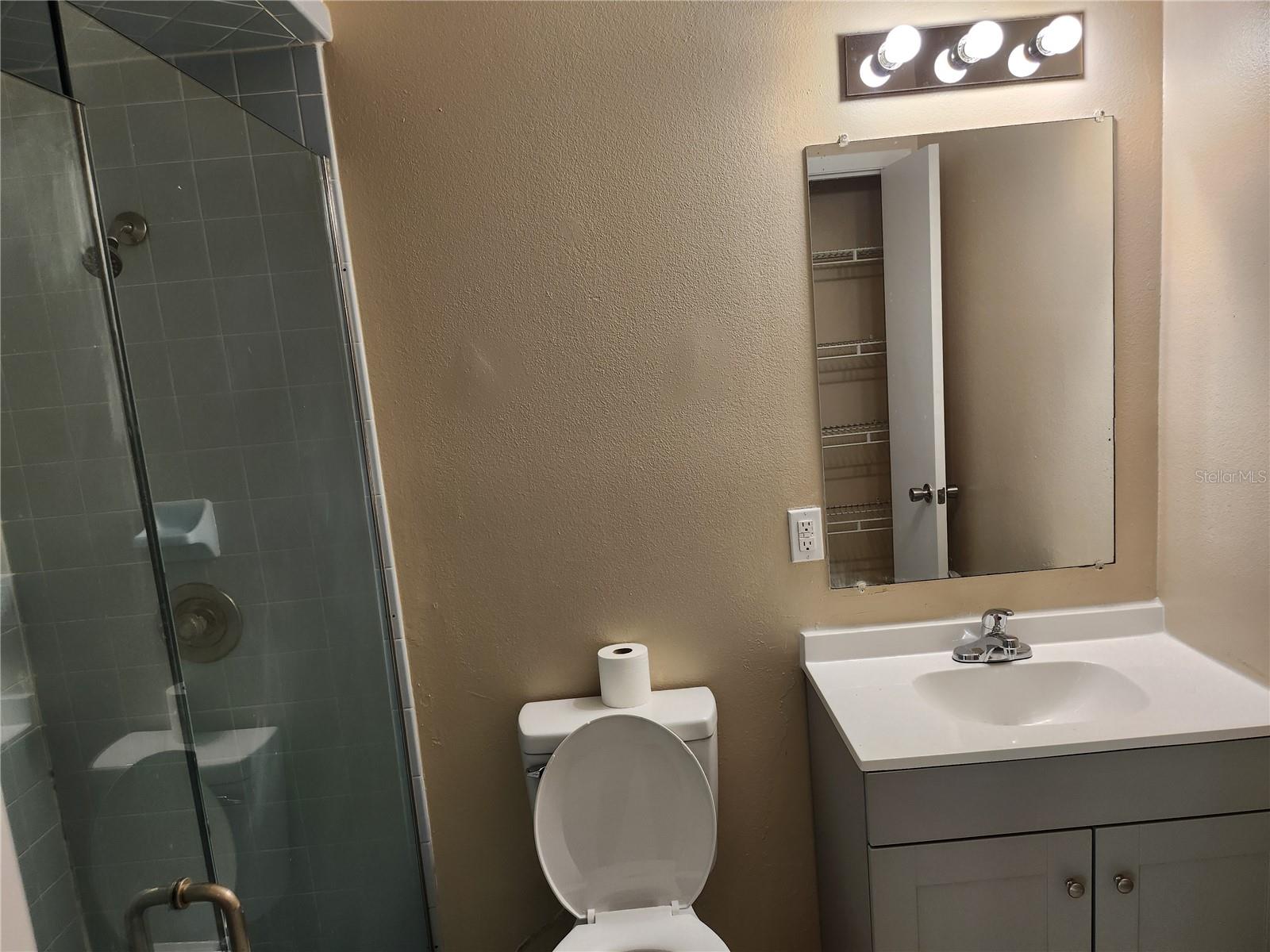 Image 11 of 29 For 2429 Centennial Boulevard