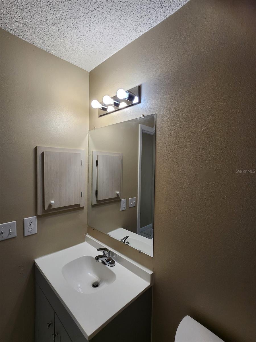 Image 18 of 29 For 2429 Centennial Boulevard