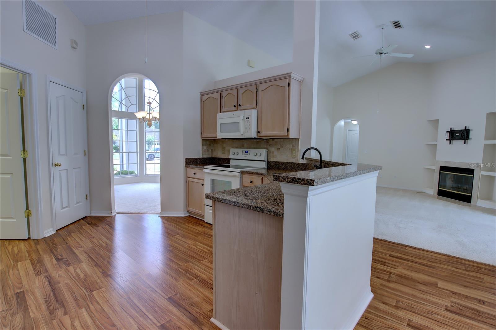 Image 17 of 46 For 7468 Aprelle Drive