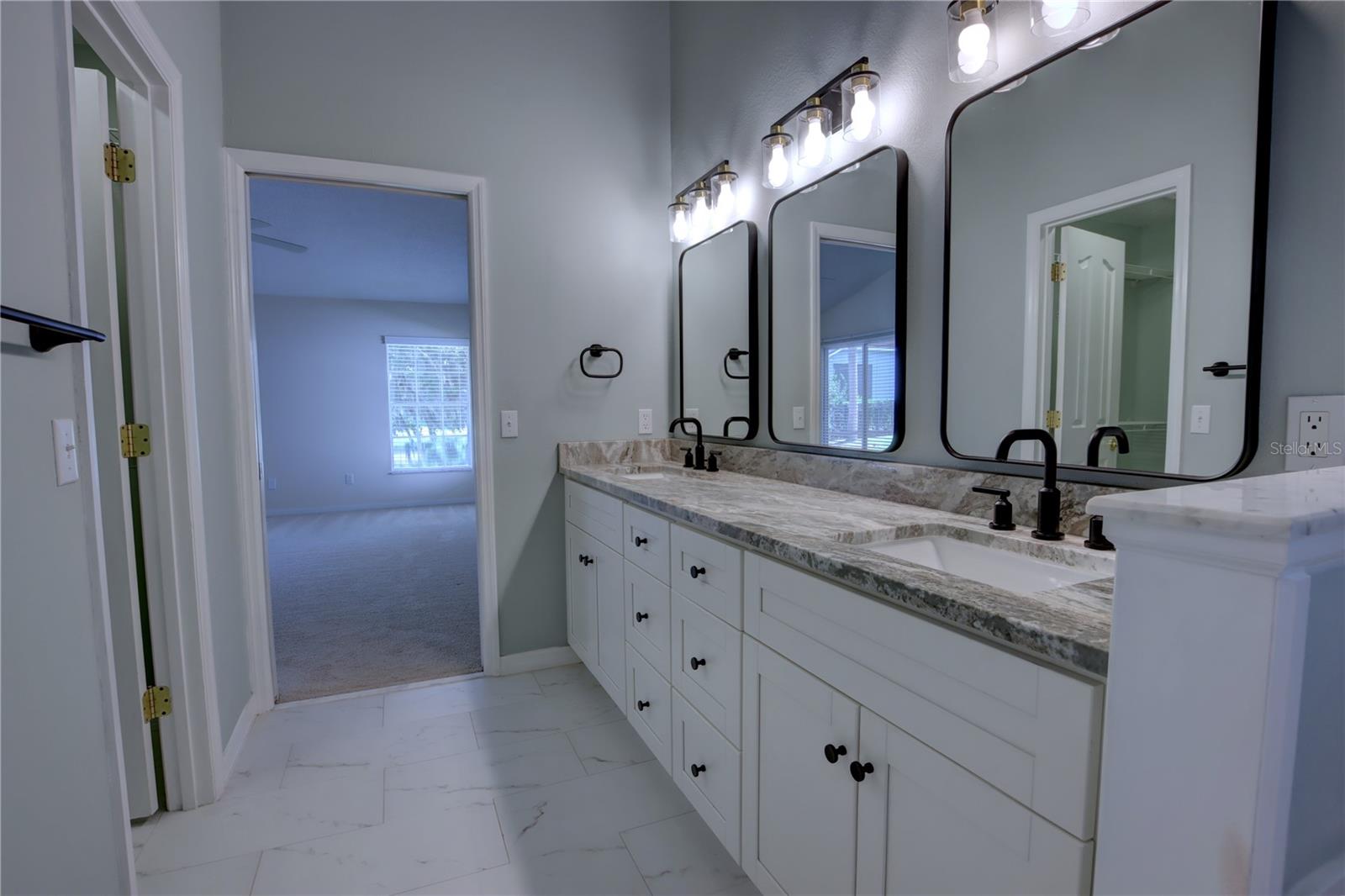 Image 23 of 46 For 7468 Aprelle Drive