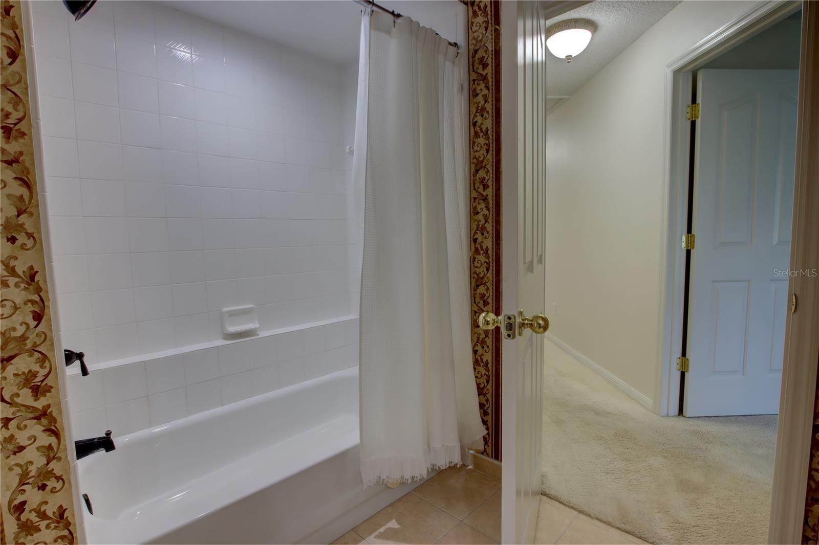 Image 31 of 46 For 7468 Aprelle Drive