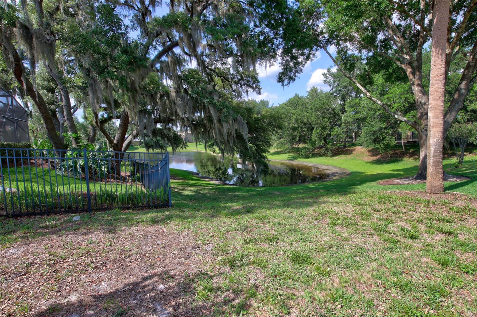 Image 37 of 46 For 7468 Aprelle Drive