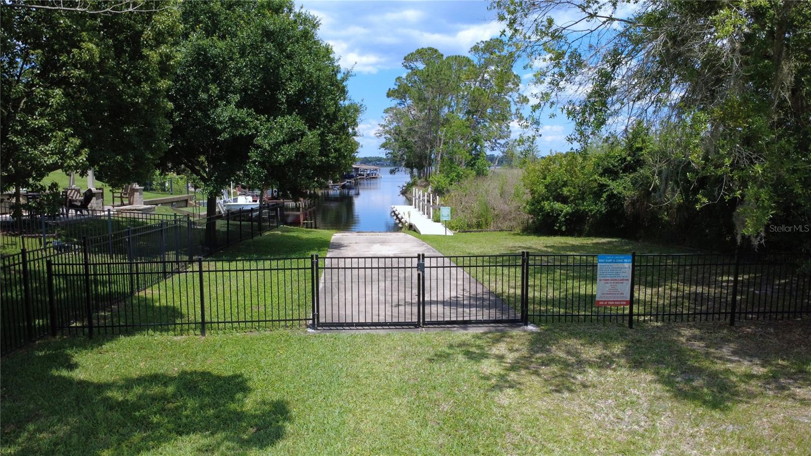 Image 42 of 46 For 7468 Aprelle Drive