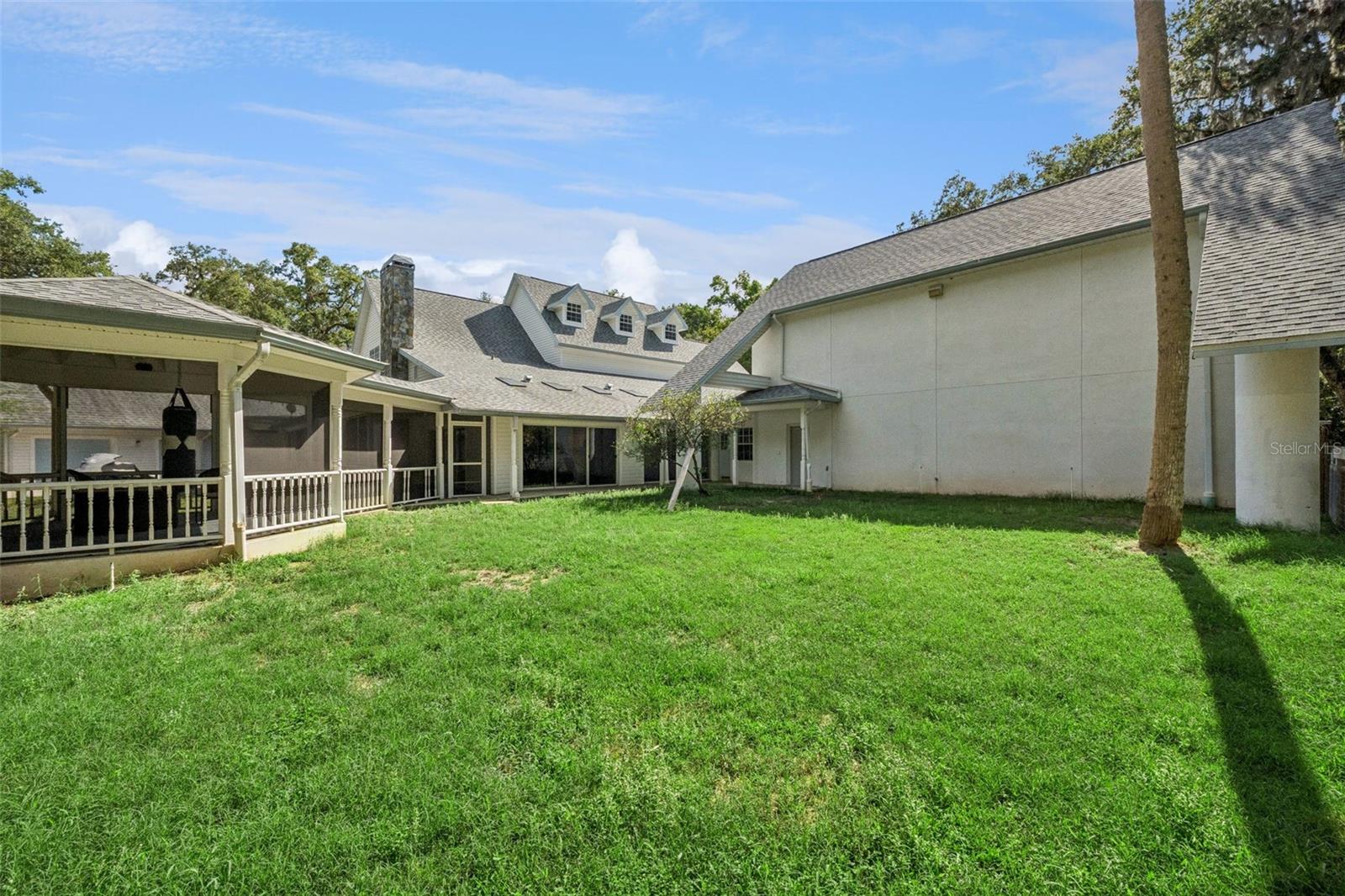 Image 45 of 68 For 21033 Violet Road