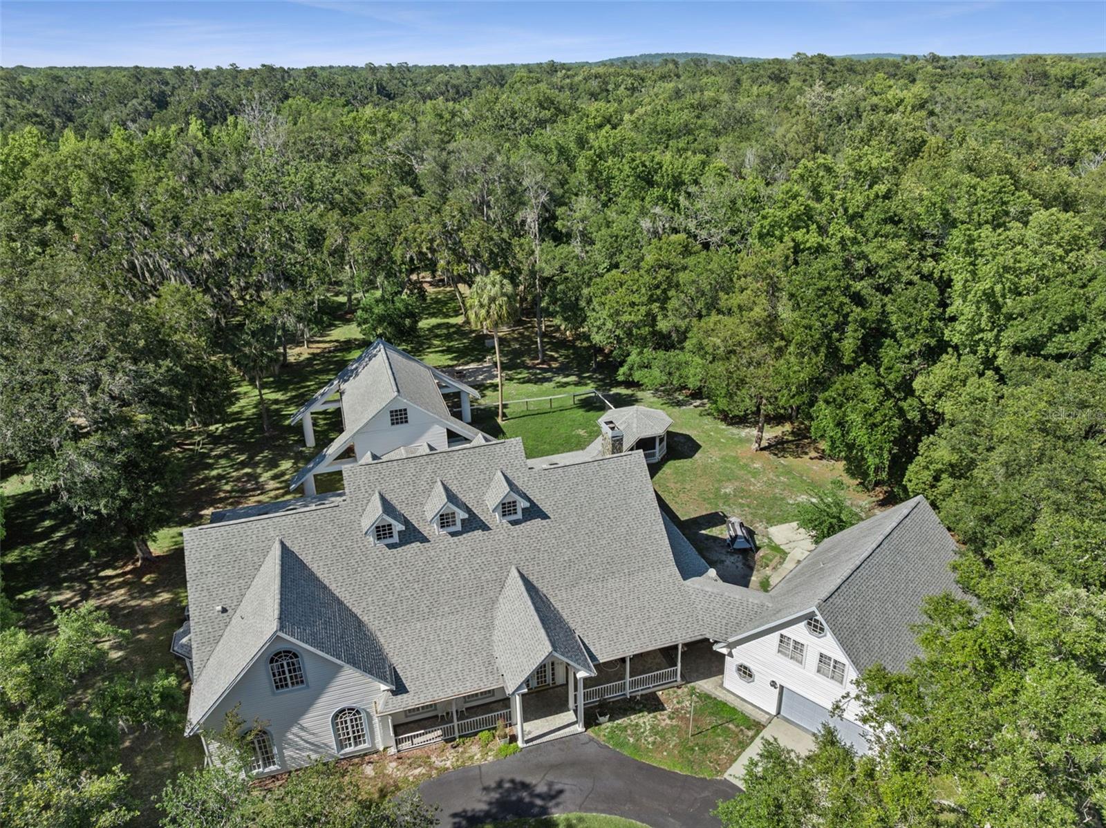 Image 60 of 68 For 21033 Violet Road