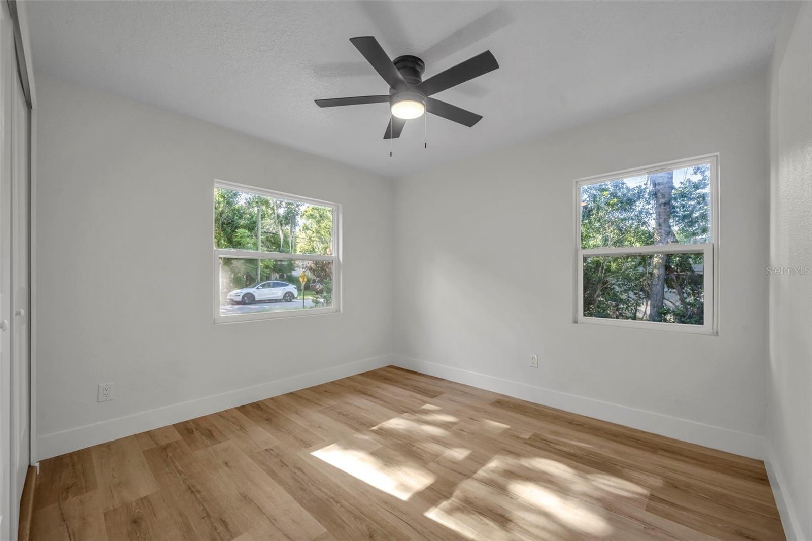 Image 19 of 28 For 2400 Orange Avenue