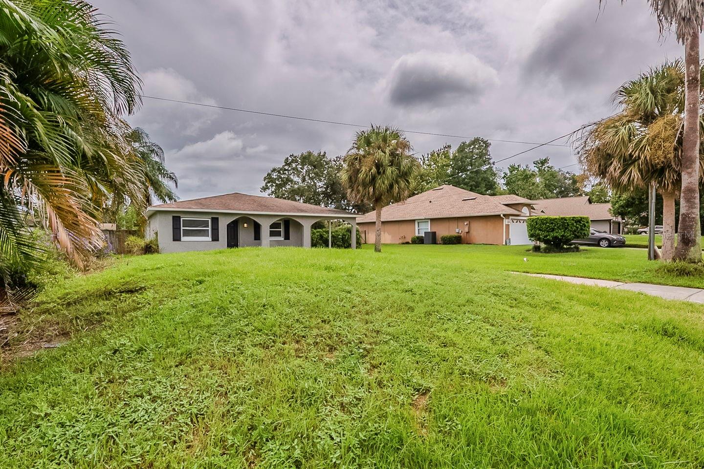 Details for 28042 Lois Drive, TAVARES, FL 32778