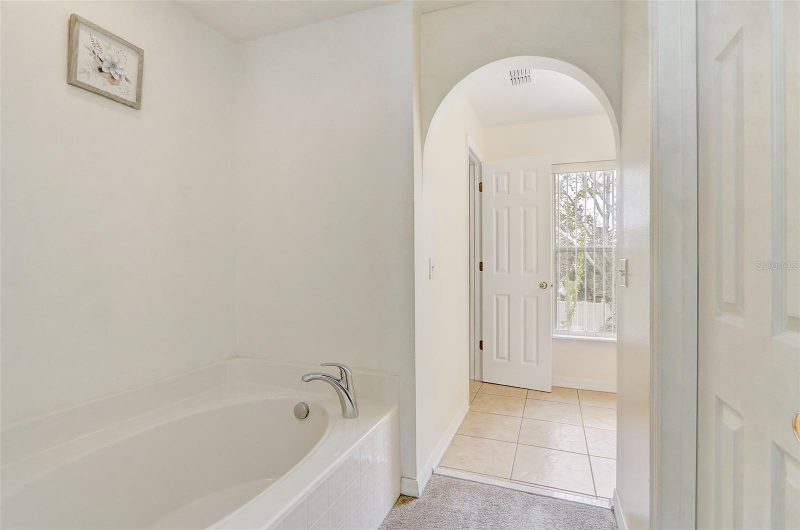 Image 32 of 51 For 2670 Palmetto Ridge Circle