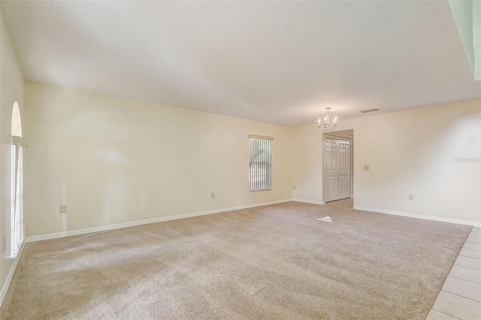 Image 7 of 51 For 2670 Palmetto Ridge Circle