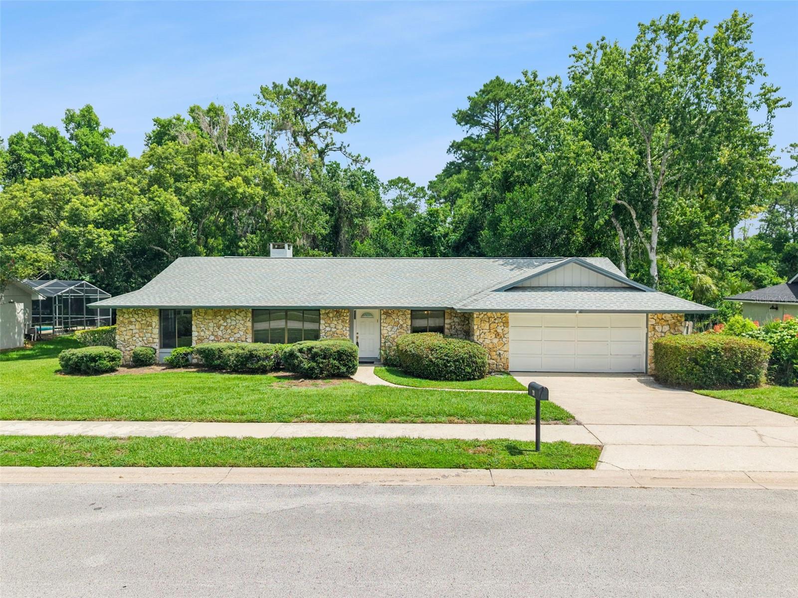 Details for 211 Hickory Drive, LONGWOOD, FL 32779