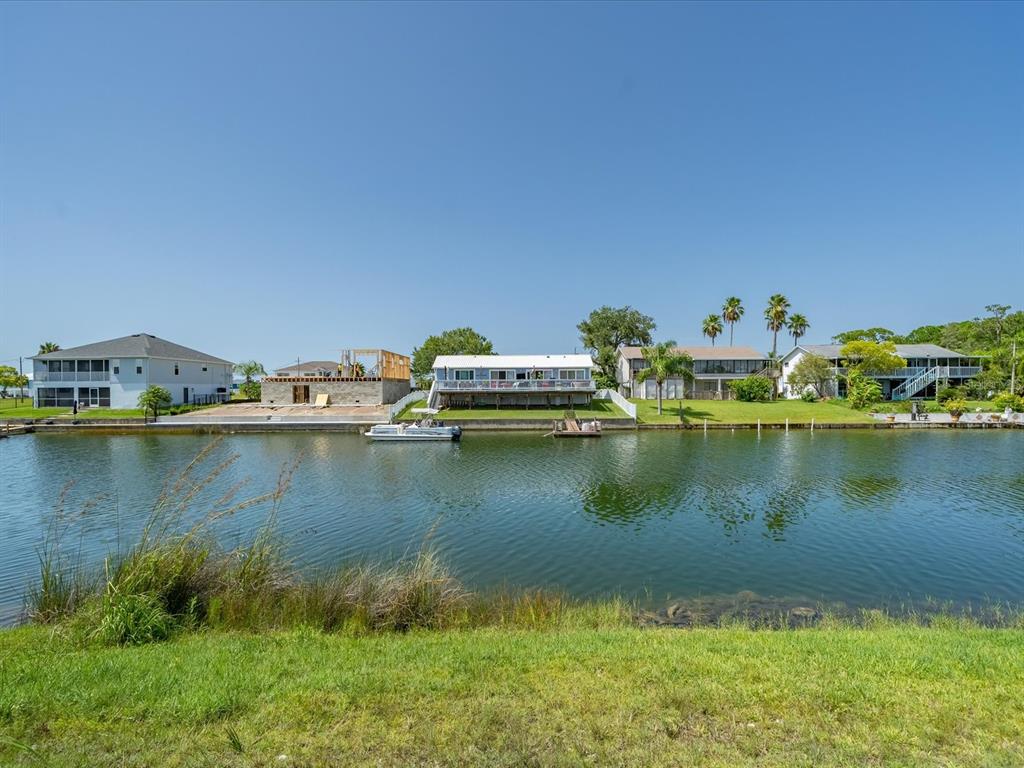 Image 11 of 29 For 4041 Cobia Drive