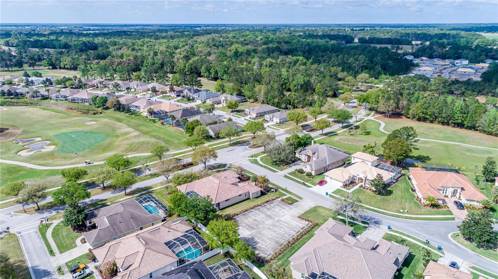 Image 6 of 18 For 5076 Delacroix Drive