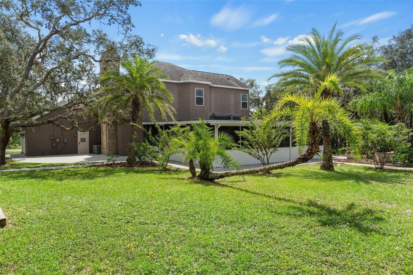 Listing photo id 87 for 15053 Peace Boulevard