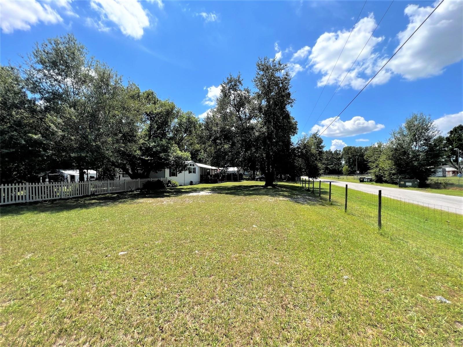 Listing photo id 38 for 7412 Sky Drive