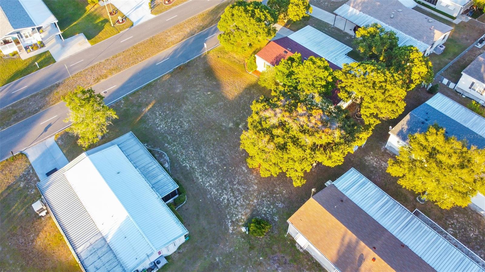 Image 8 of 11 For 16059 Brookridge Boulevard