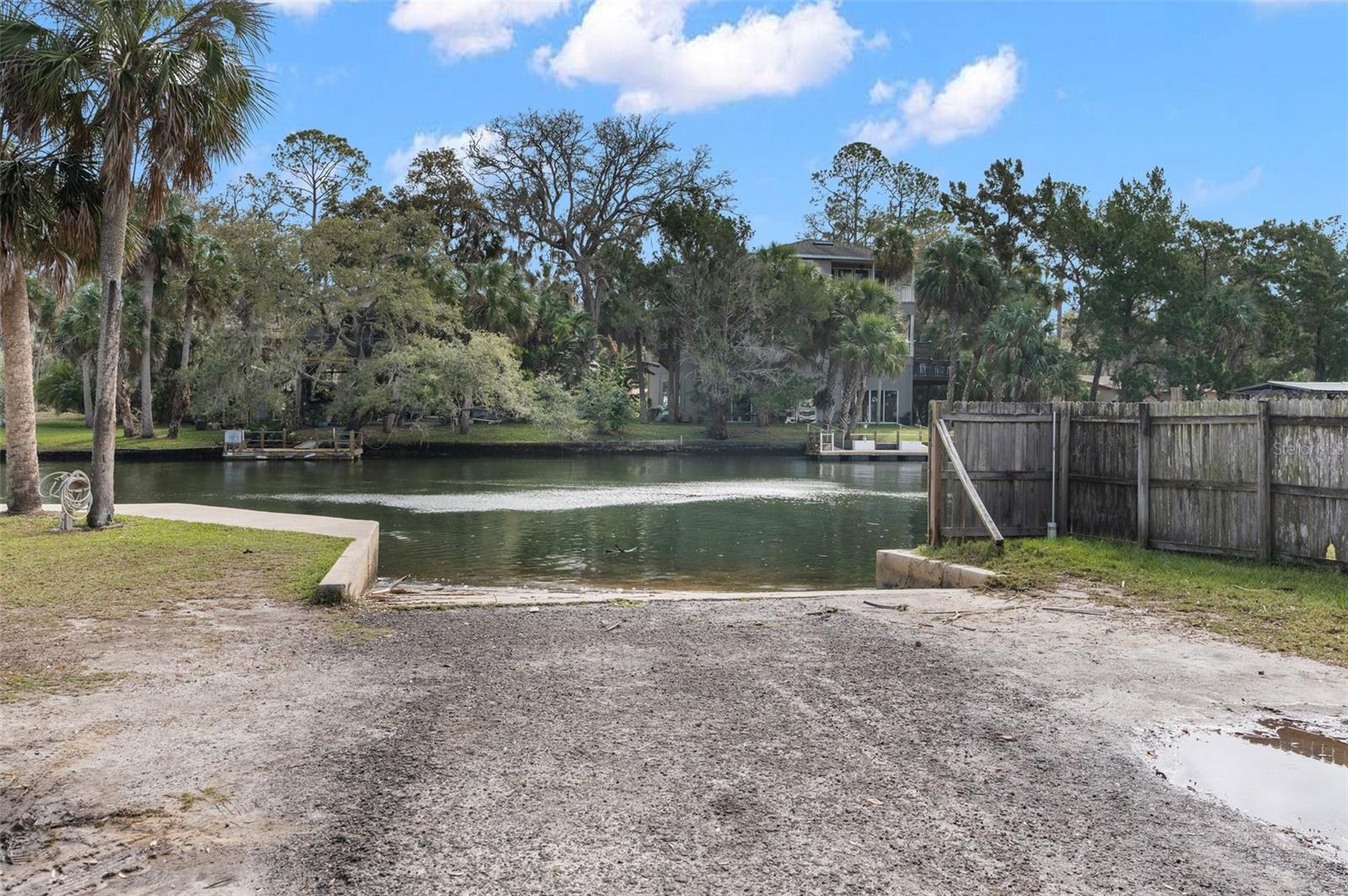 Listing photo id 3 for 8064 Marys Fish Camp Road