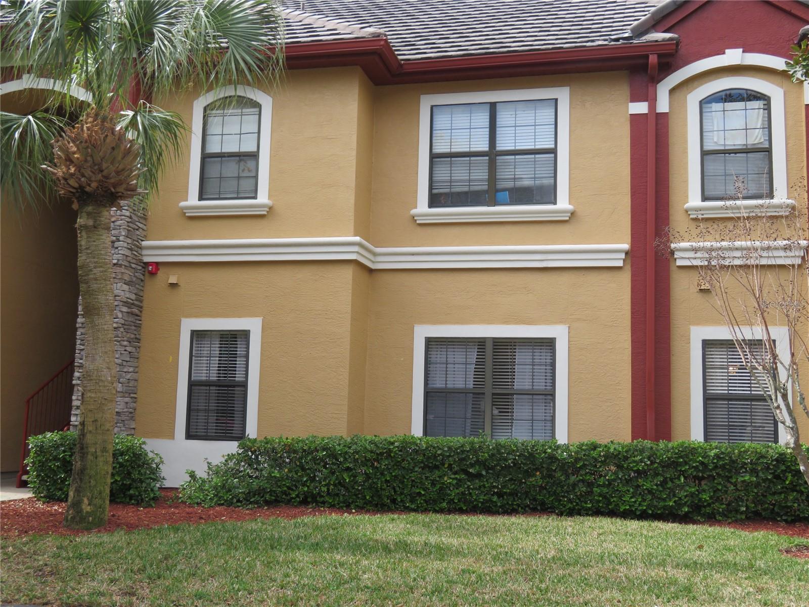 Image 1 of 37 For 2107 Portofino Pl  30-3013