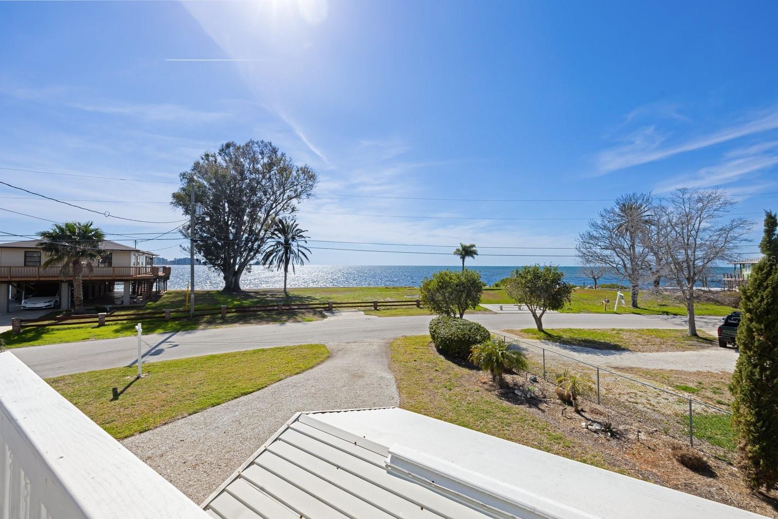 Listing photo id 46 for 6412 Driftwood Drive