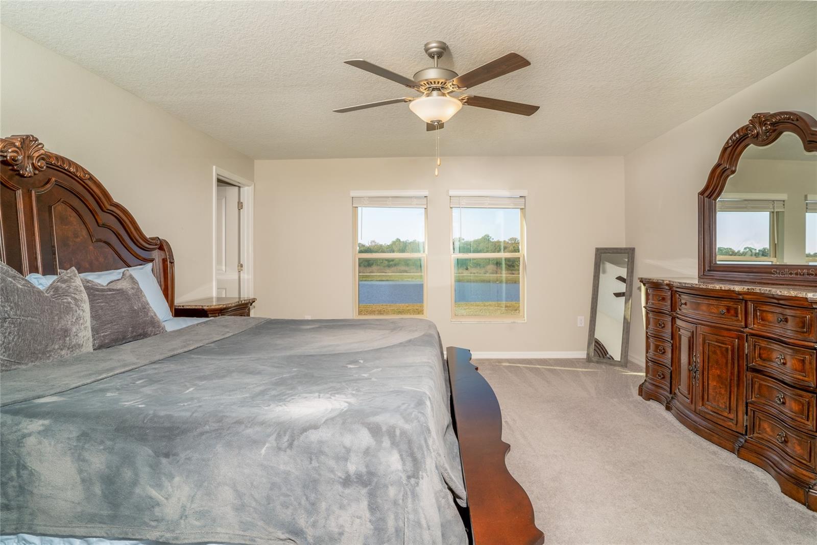 Listing photo id 29 for 9424 Channing Hill Drive