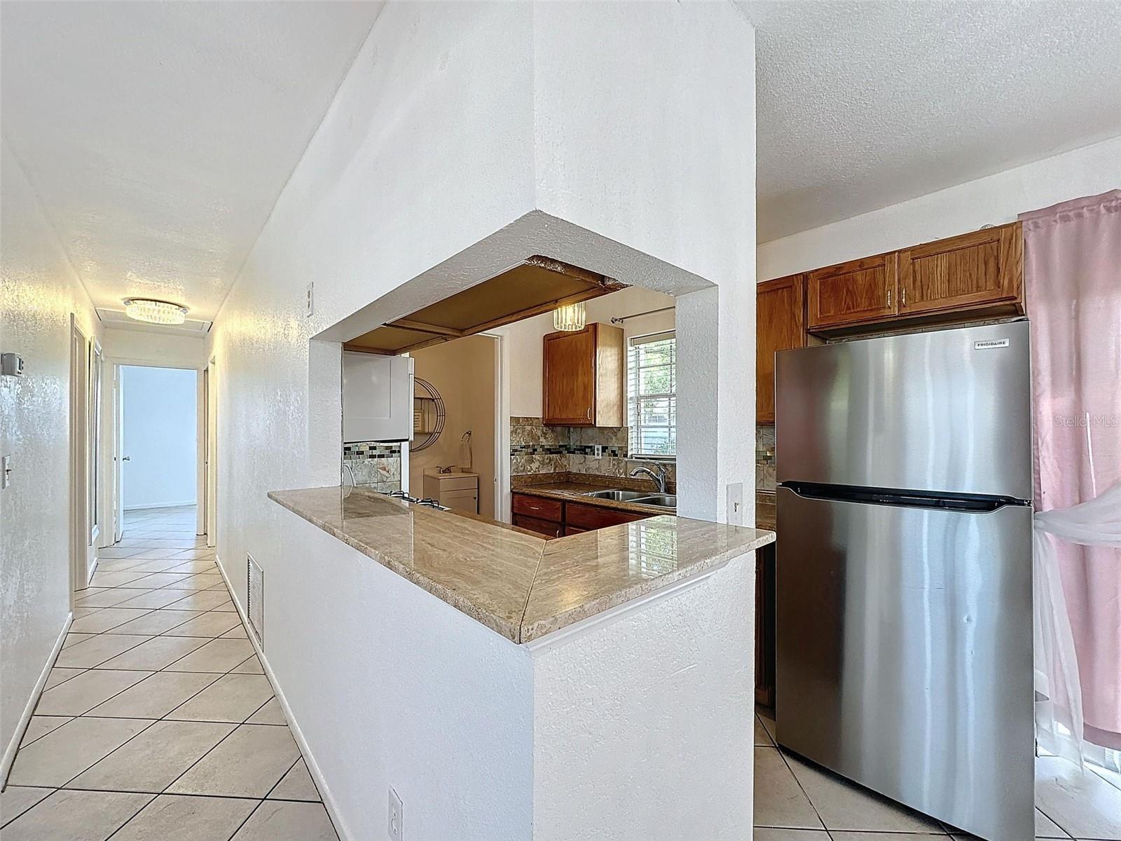 Listing photo id 24 for 12582 Elgin Boulevard