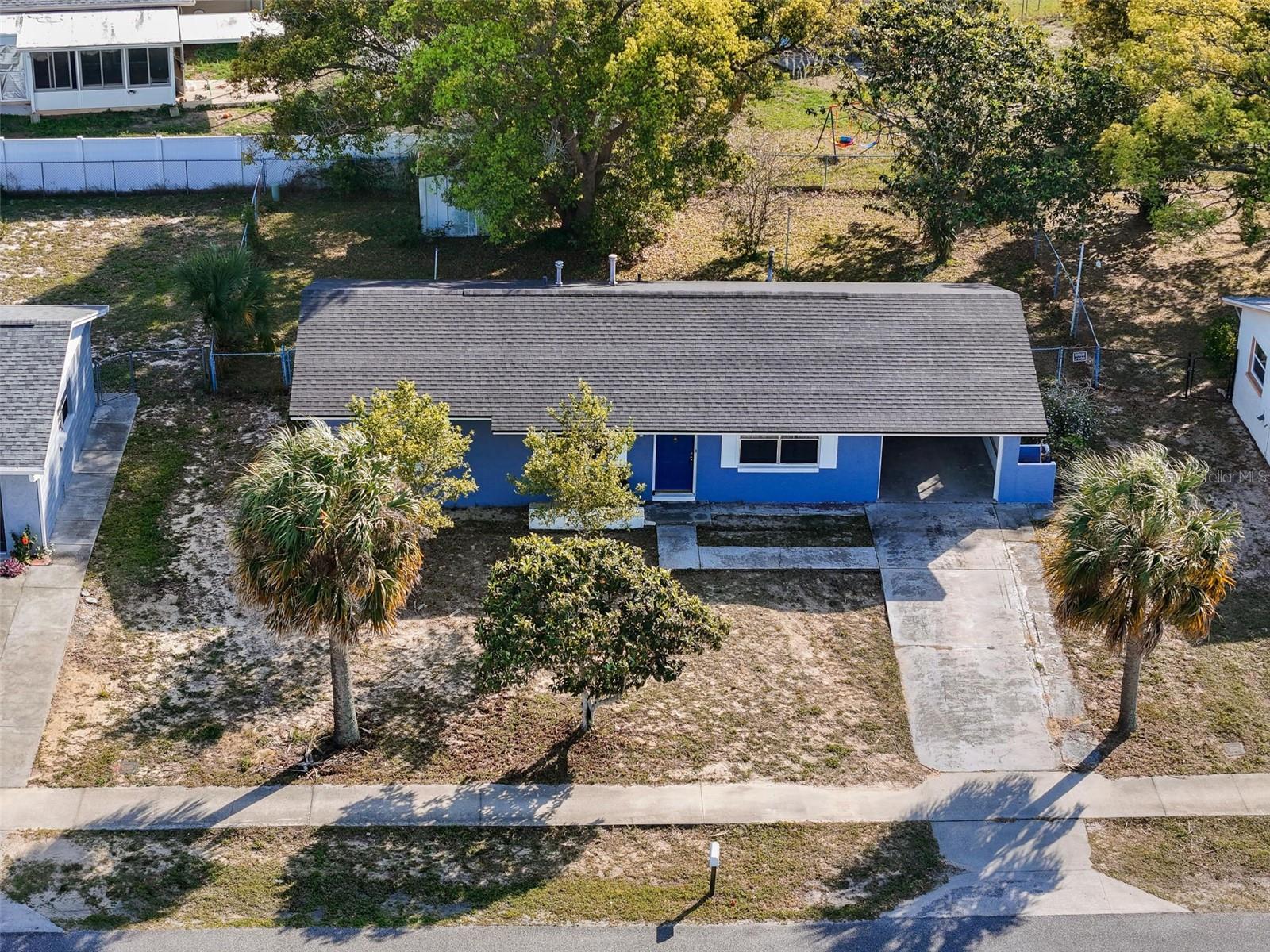 Listing photo id 1 for 12582 Elgin Boulevard