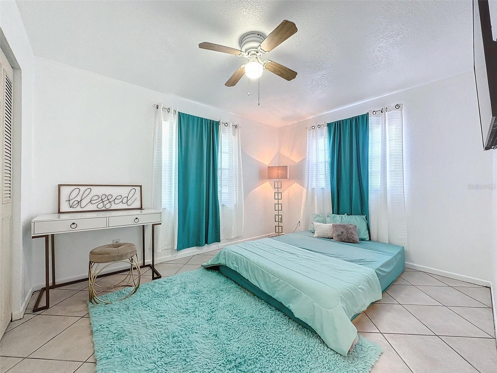 Listing photo id 32 for 12582 Elgin Boulevard