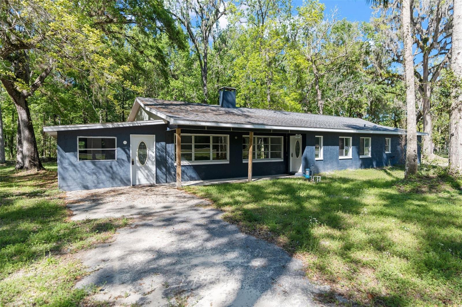 Listing photo id 3 for 17367 Lake Lindsey Road