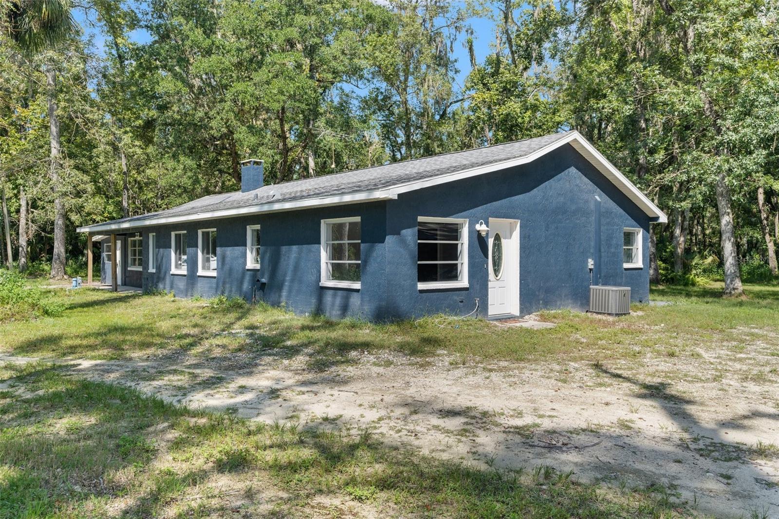 Listing photo id 62 for 17367 Lake Lindsey Road