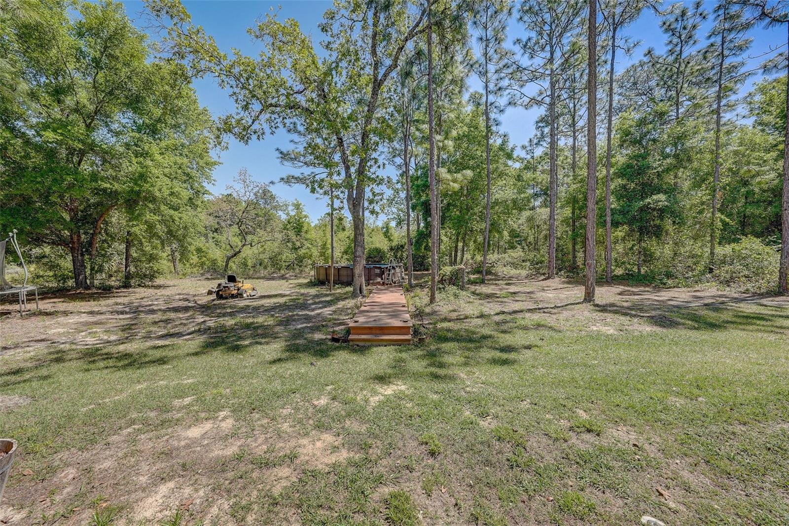 Image 71 of 80 For 15220 Catbird Road