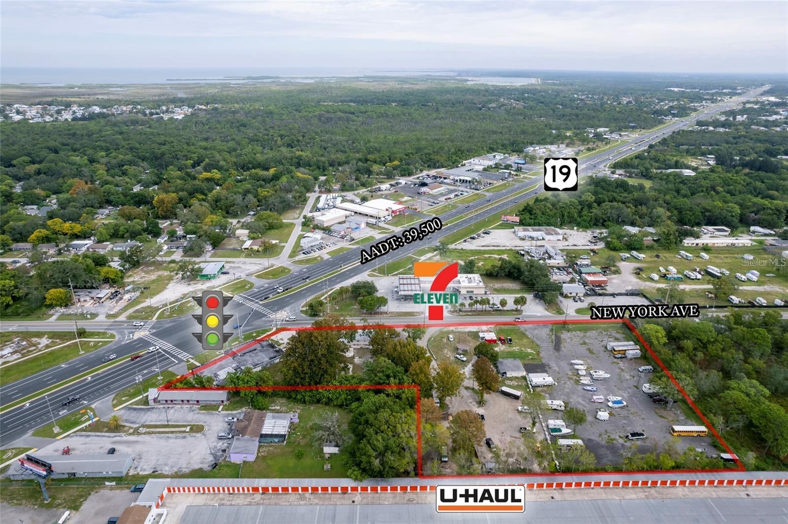 Listing photo id 2 for 14932 Us Highway 19