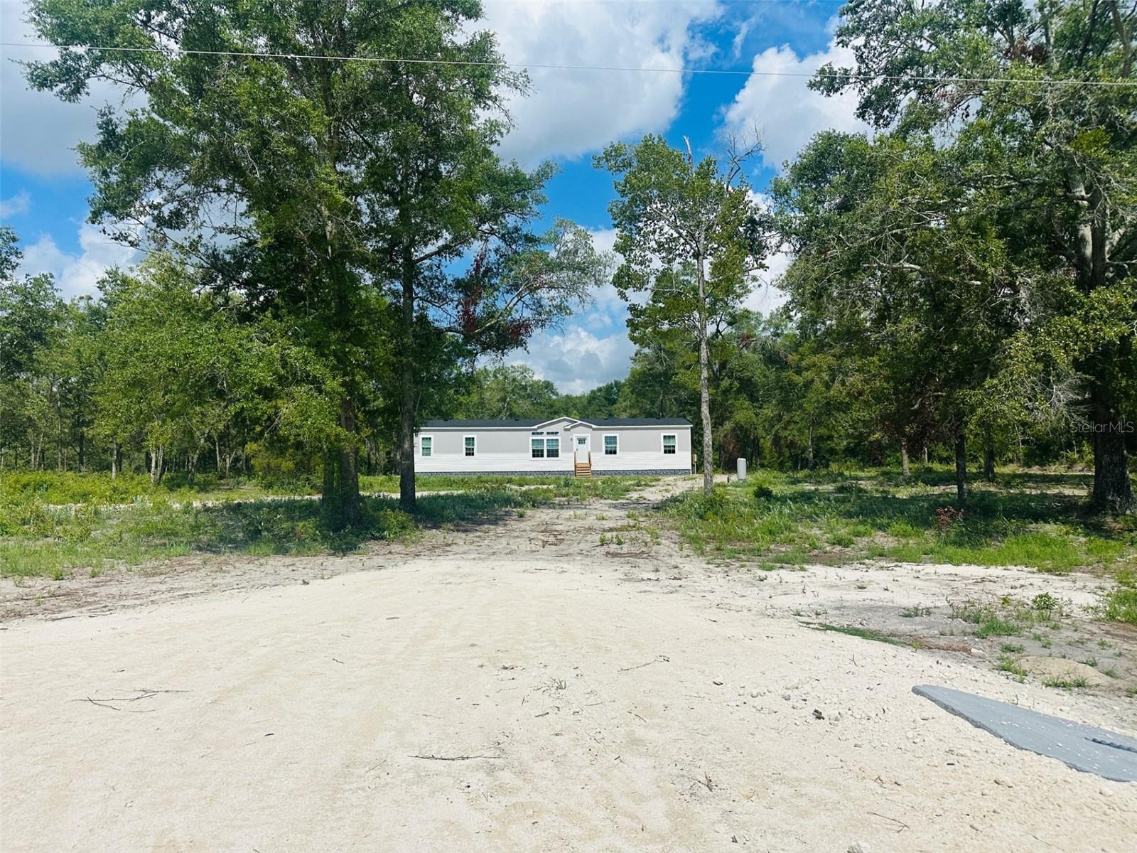 Details for 21273 Cr 49  , O BRIEN, FL 32071