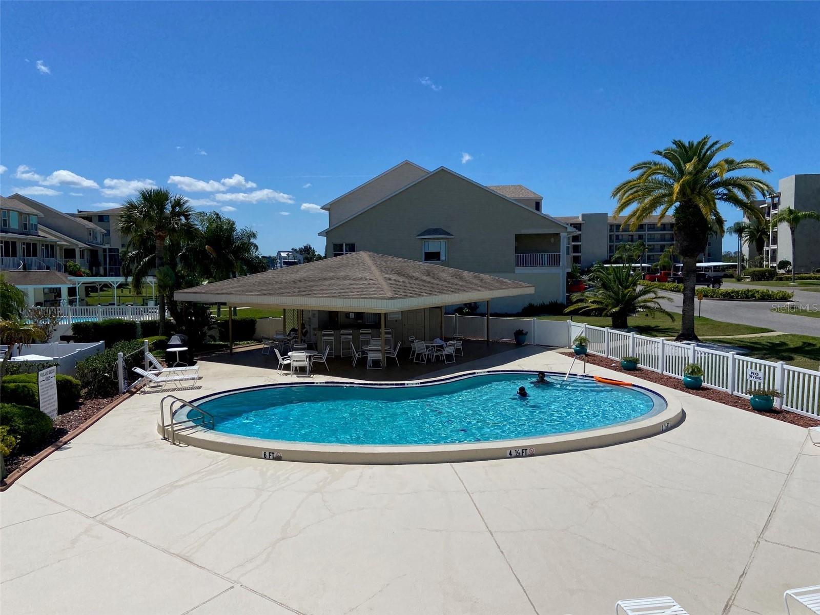 Listing photo id 1 for 8251 Brent Street 927