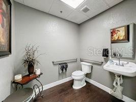 Listing photo id 46 for 224 Mariner Boulevard