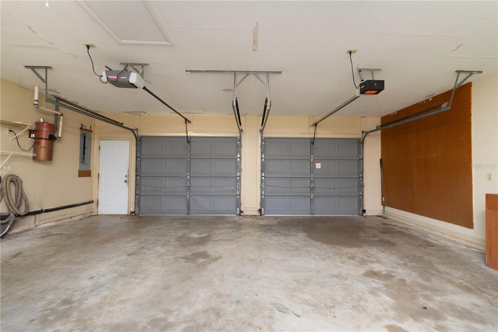 Image 32 of 84 For 21282 Palatka Drive