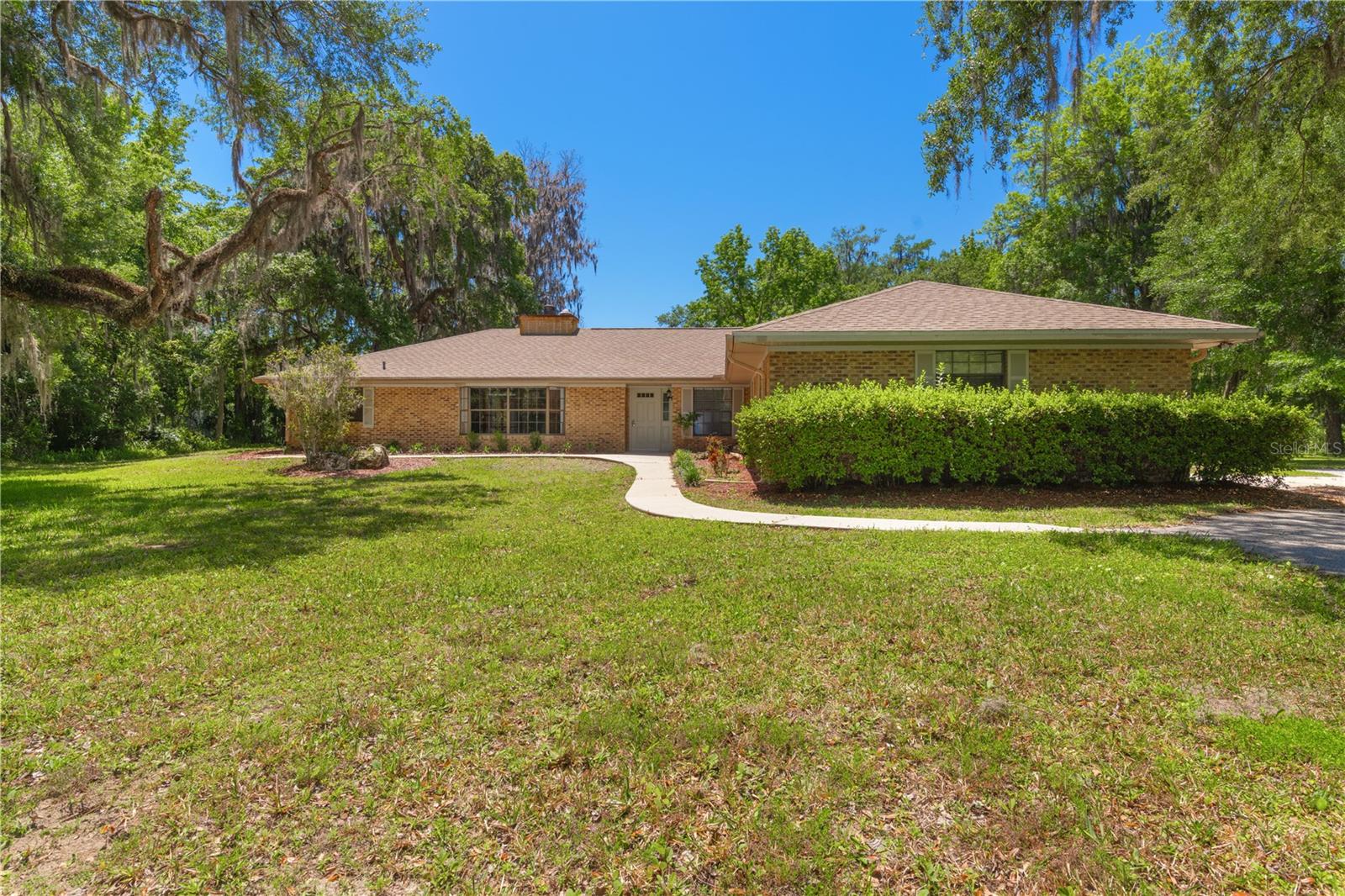 Image 54 of 84 For 21282 Palatka Drive