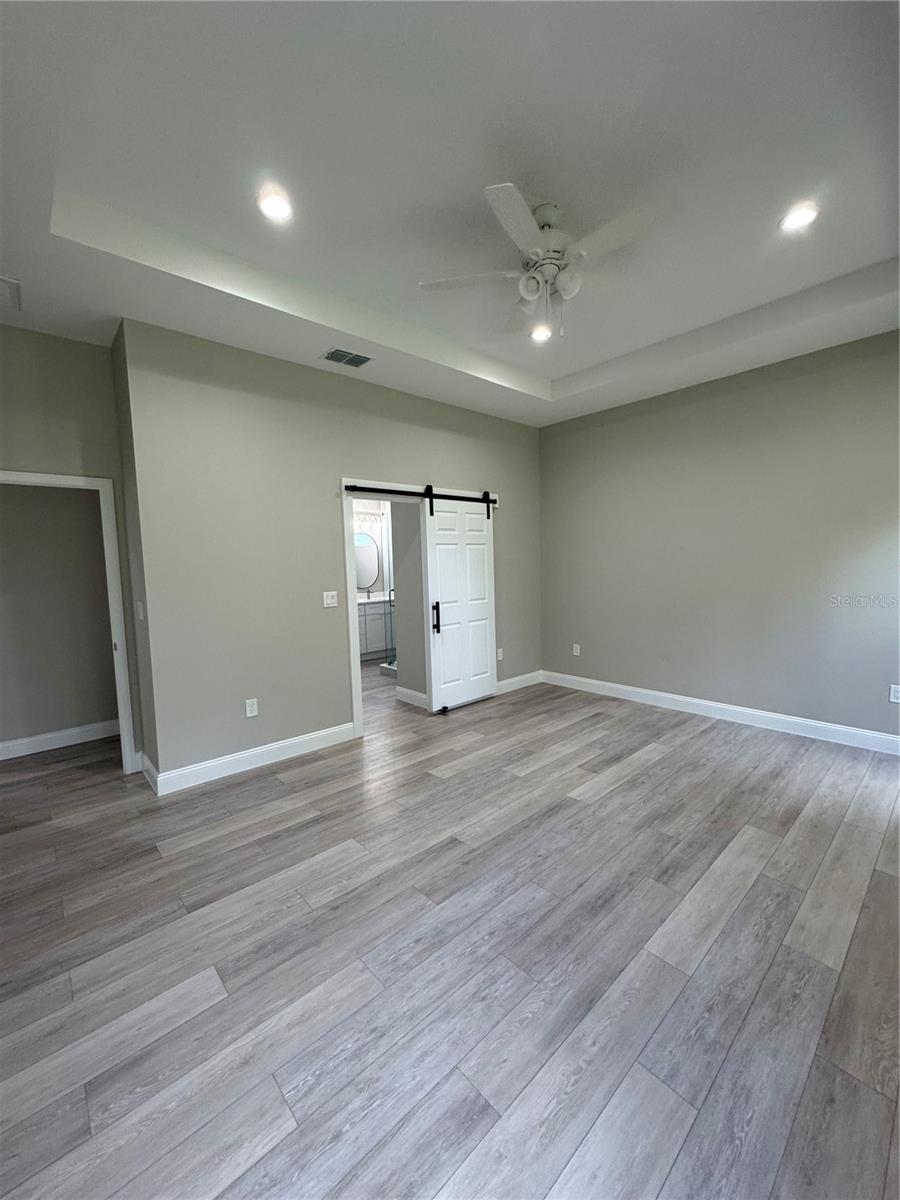 Image 10 of 41 For 4101 Valley Brook Court