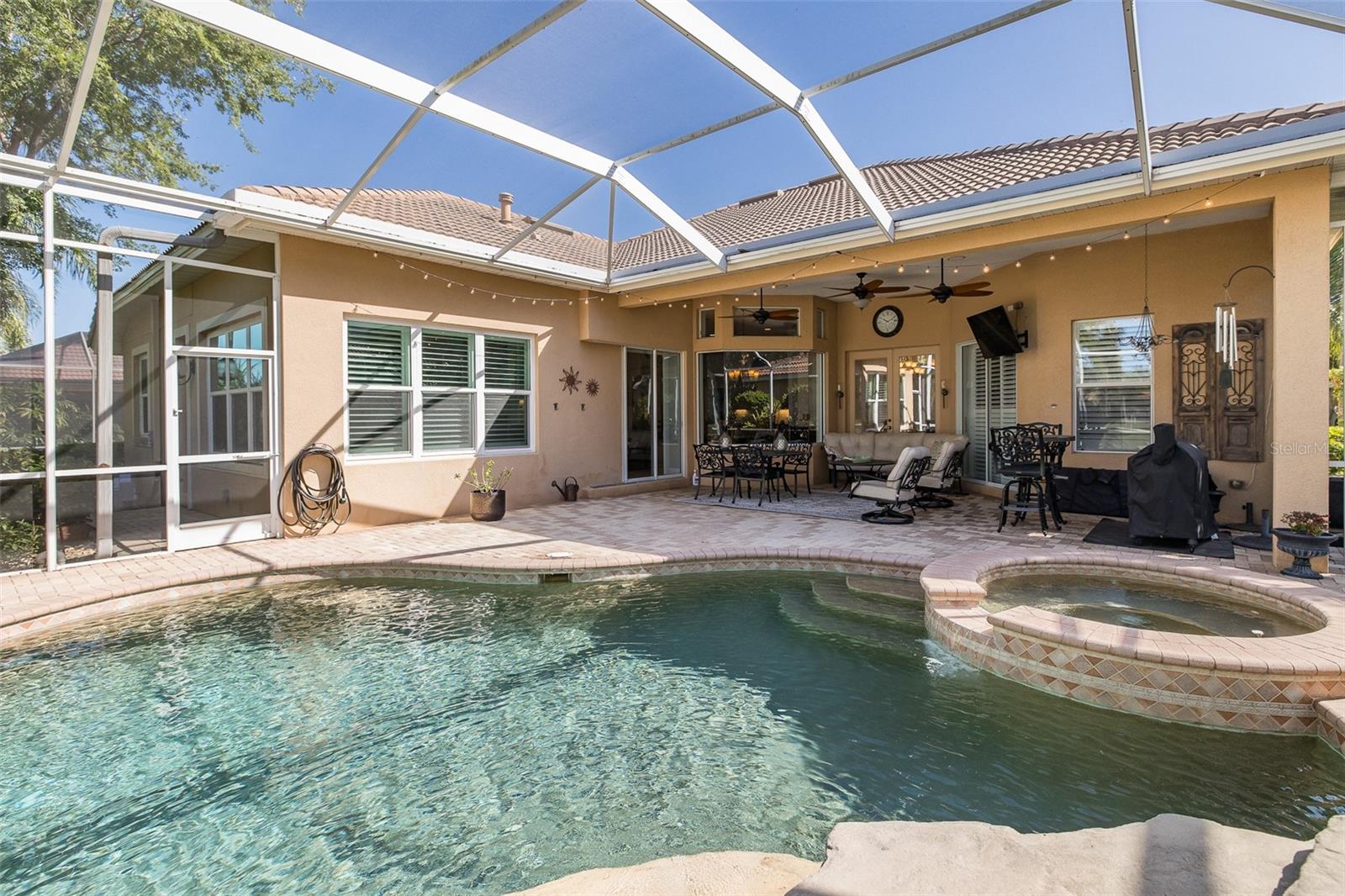 Listing photo id 47 for 1453 El Pardo Drive