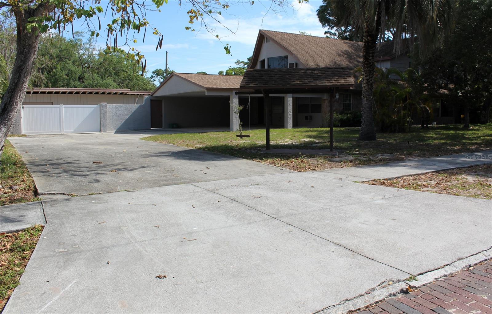 Listing photo id 83 for 1710 Tallahassee Drive