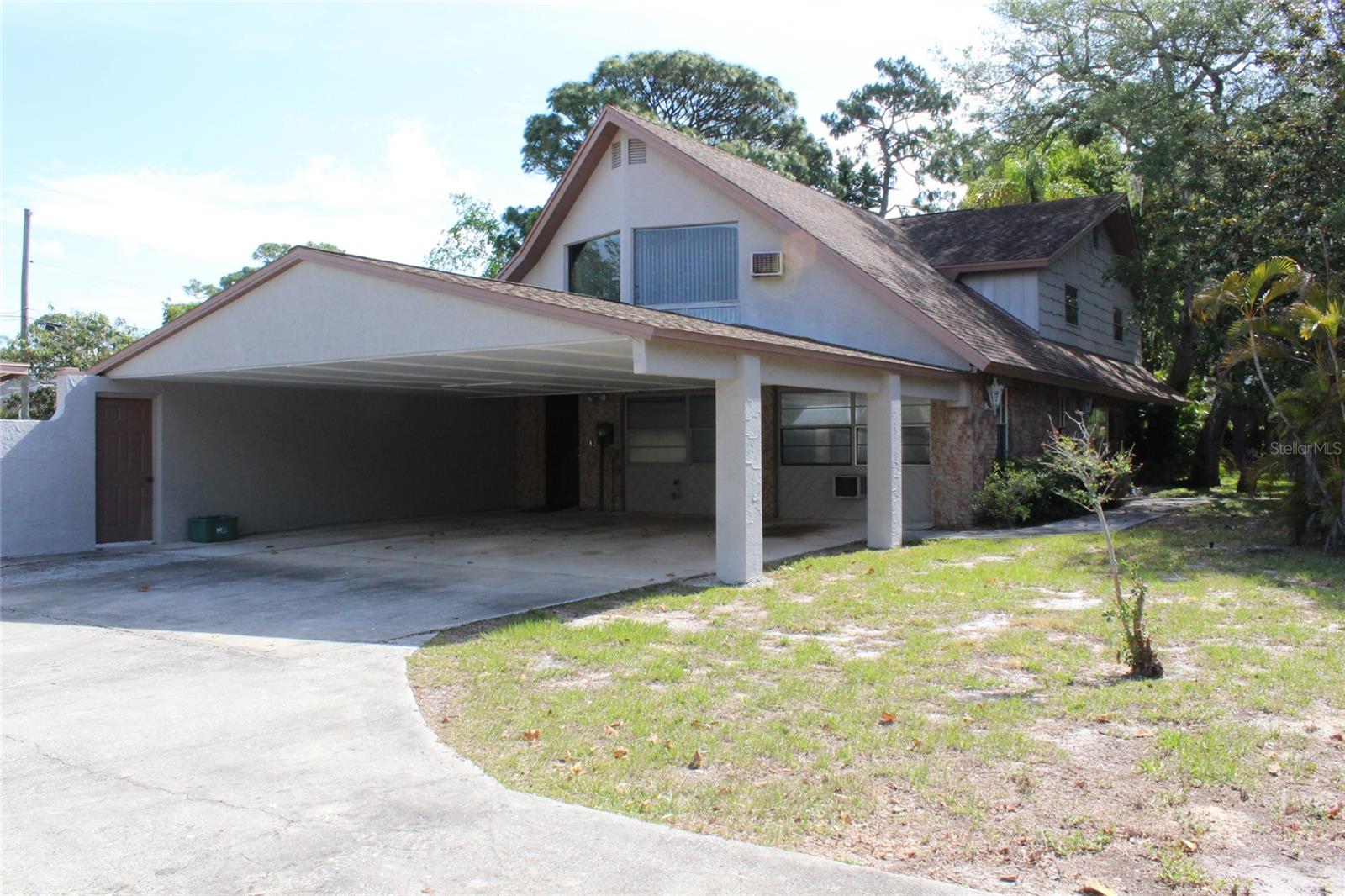 Listing photo id 84 for 1710 Tallahassee Drive