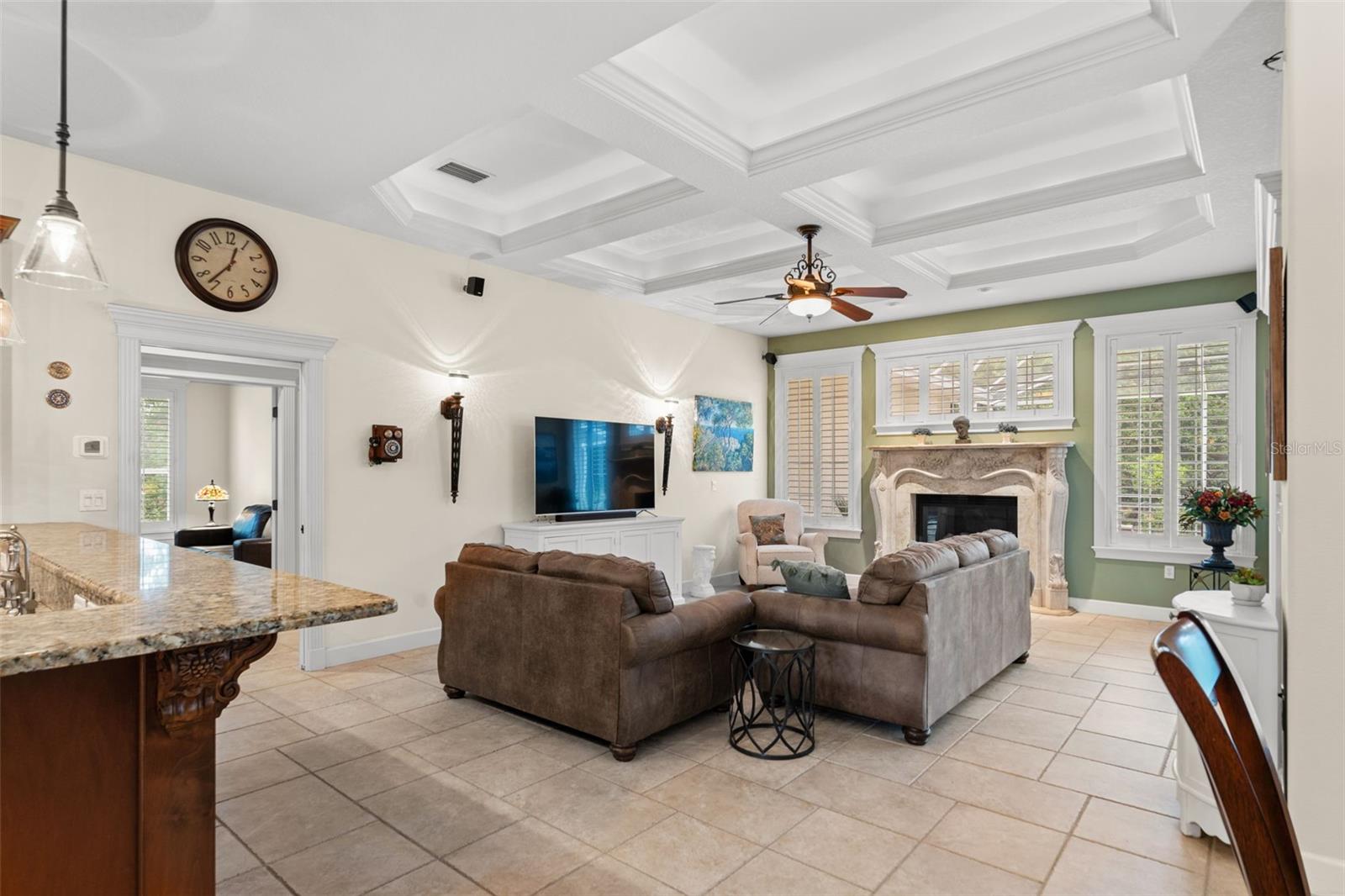 Listing photo id 20 for 7263 Sylvan Glade Court