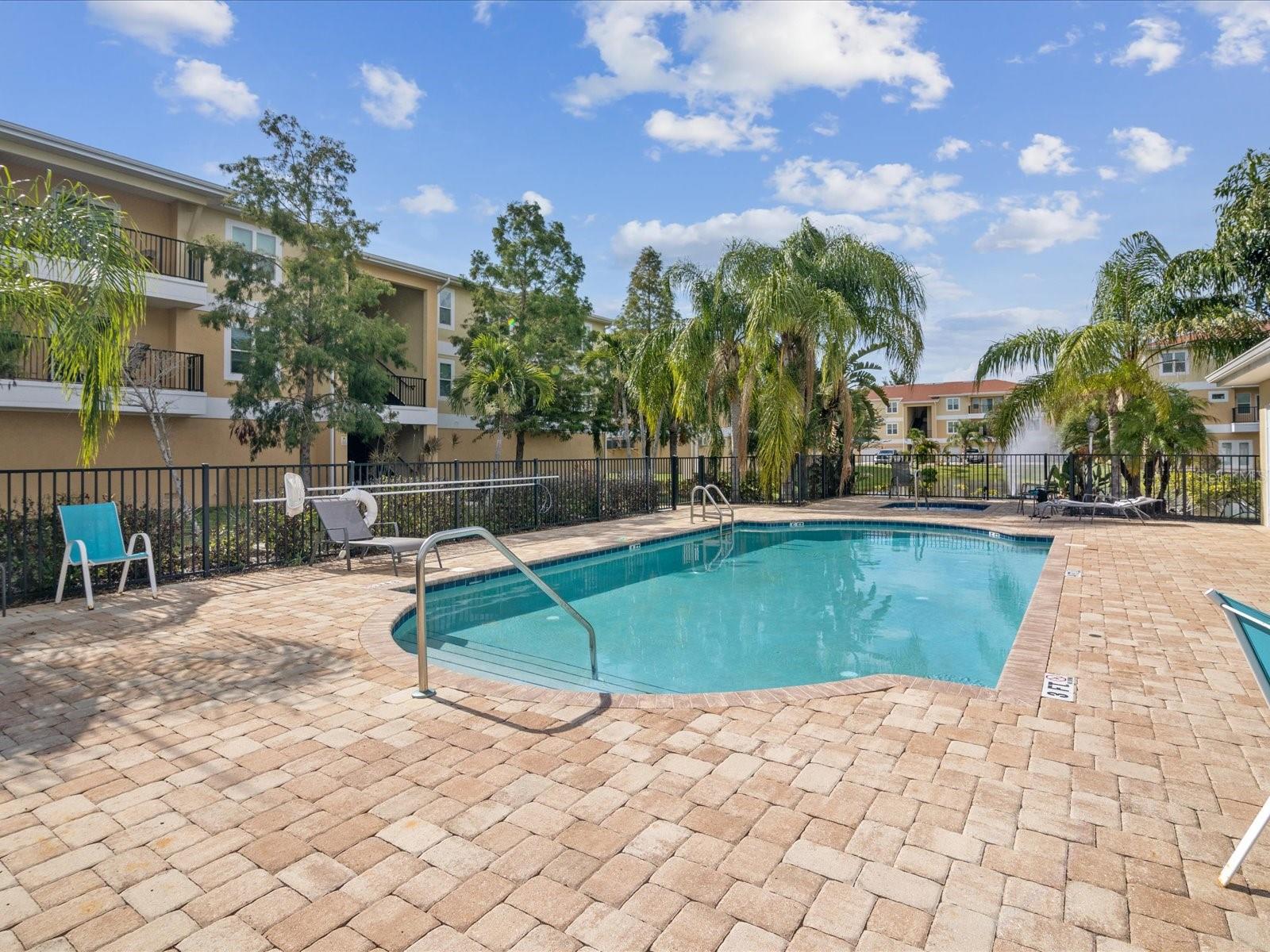 Image 46 of 69 For 6421 Banyan Boulevard 304