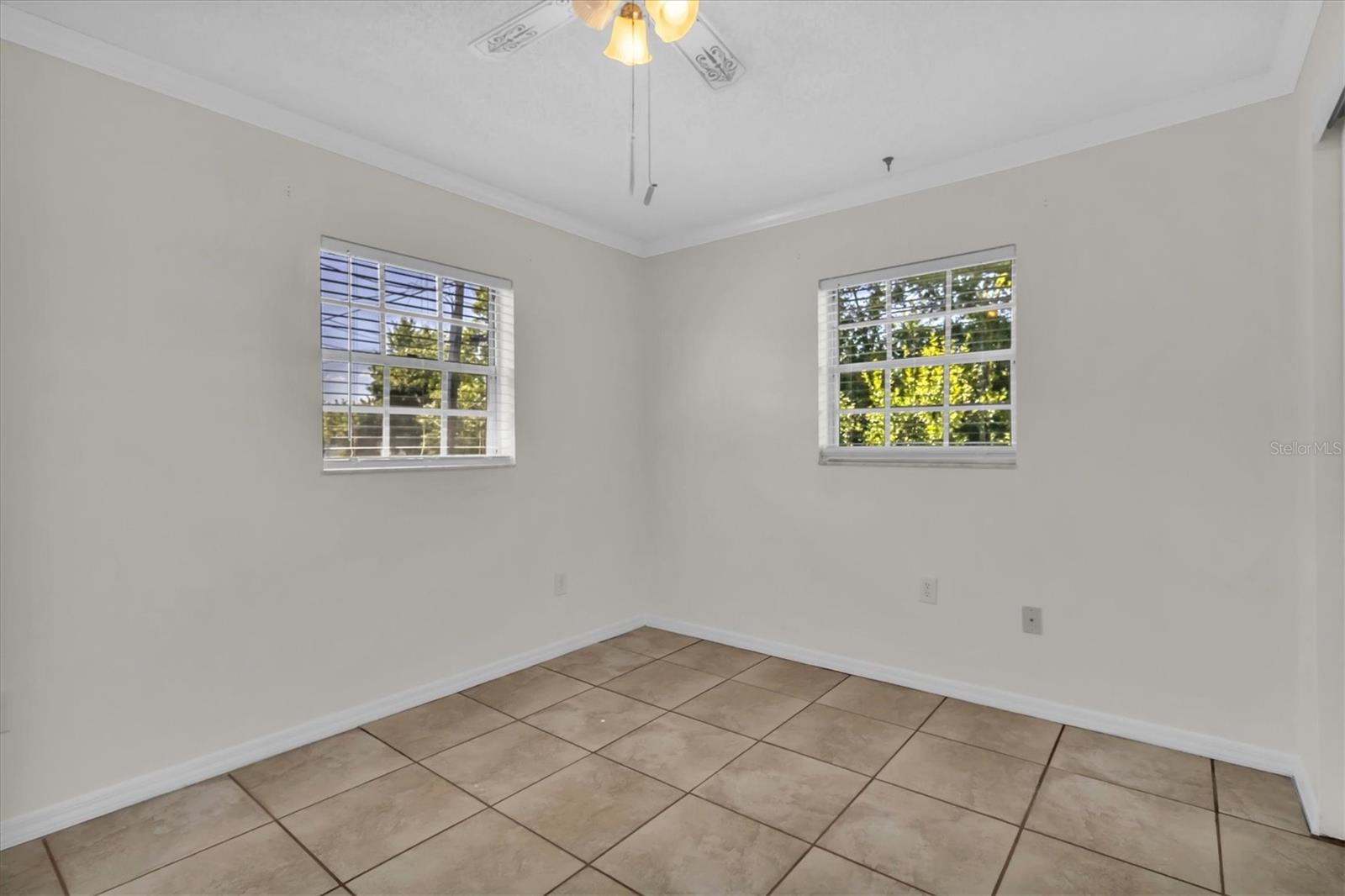 Image 17 of 36 For 6644 Hickorywood Lane 6644