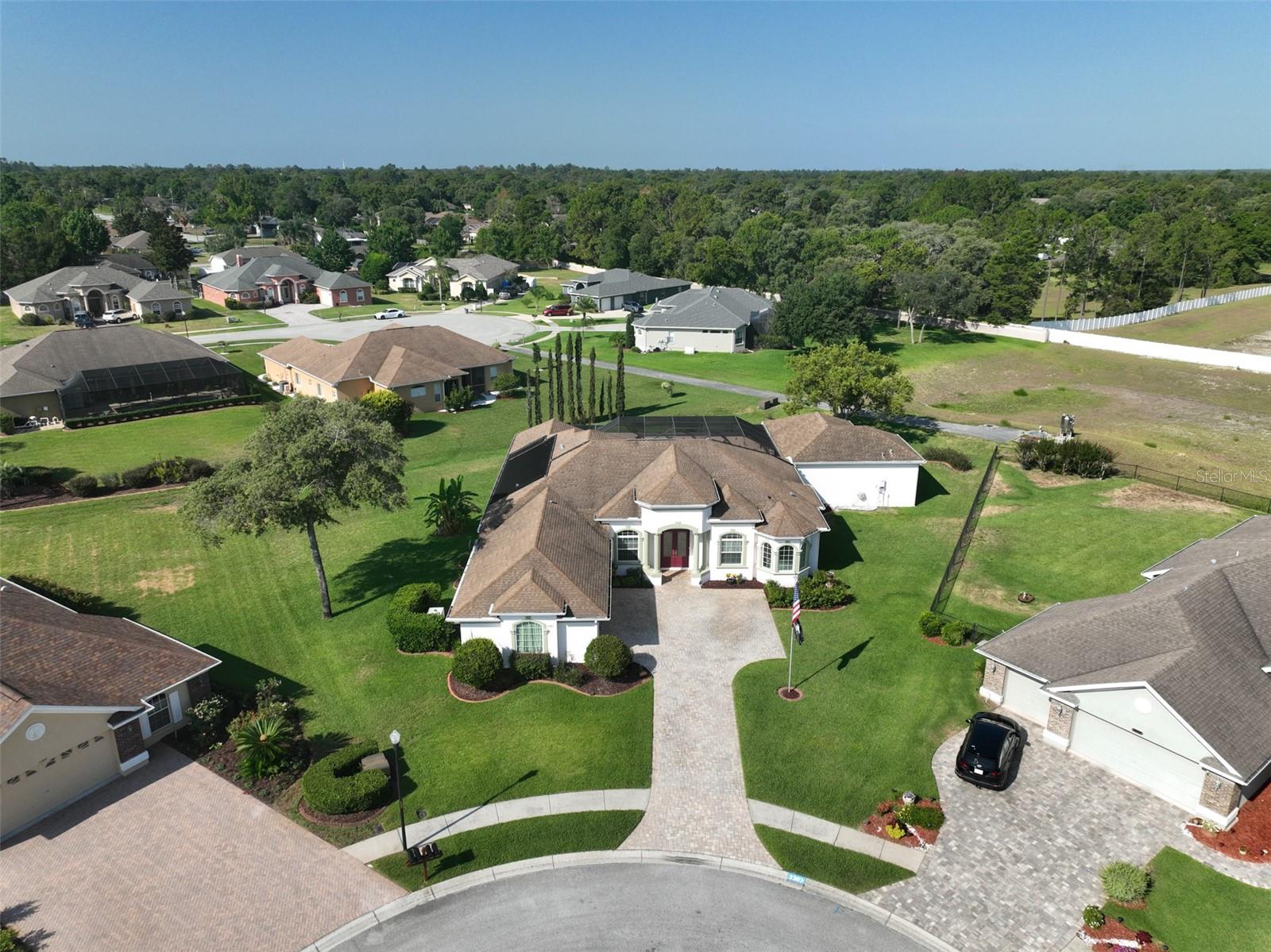 Listing photo id 3 for 3383 Misty View Drive