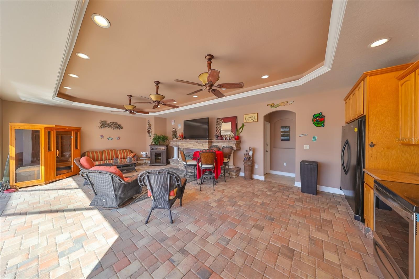 Listing photo id 49 for 3383 Misty View Drive