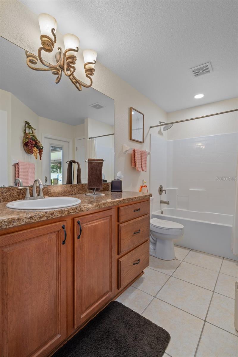 Listing photo id 26 for 5171 Bone Lane