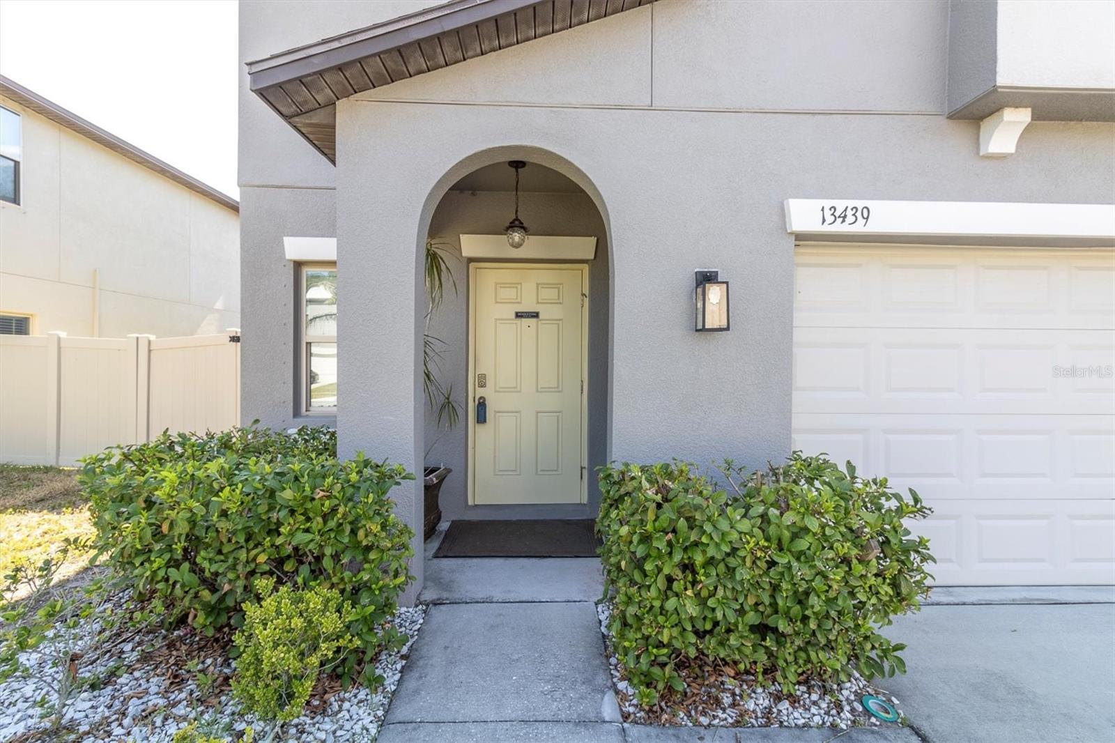 Listing photo id 2 for 13439 Marble Sands Court