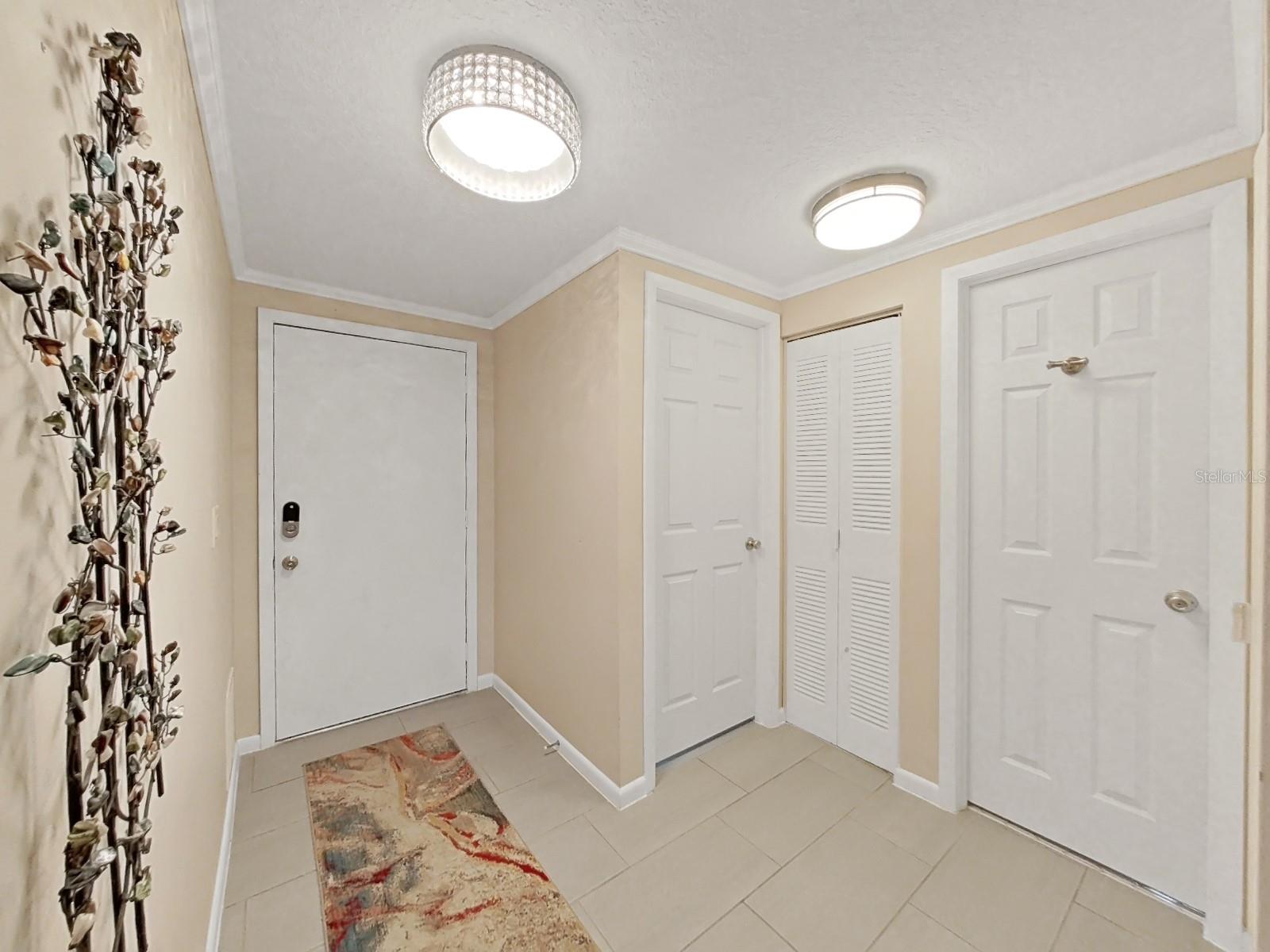 Image 20 of 52 For 905 Gainesway Drive