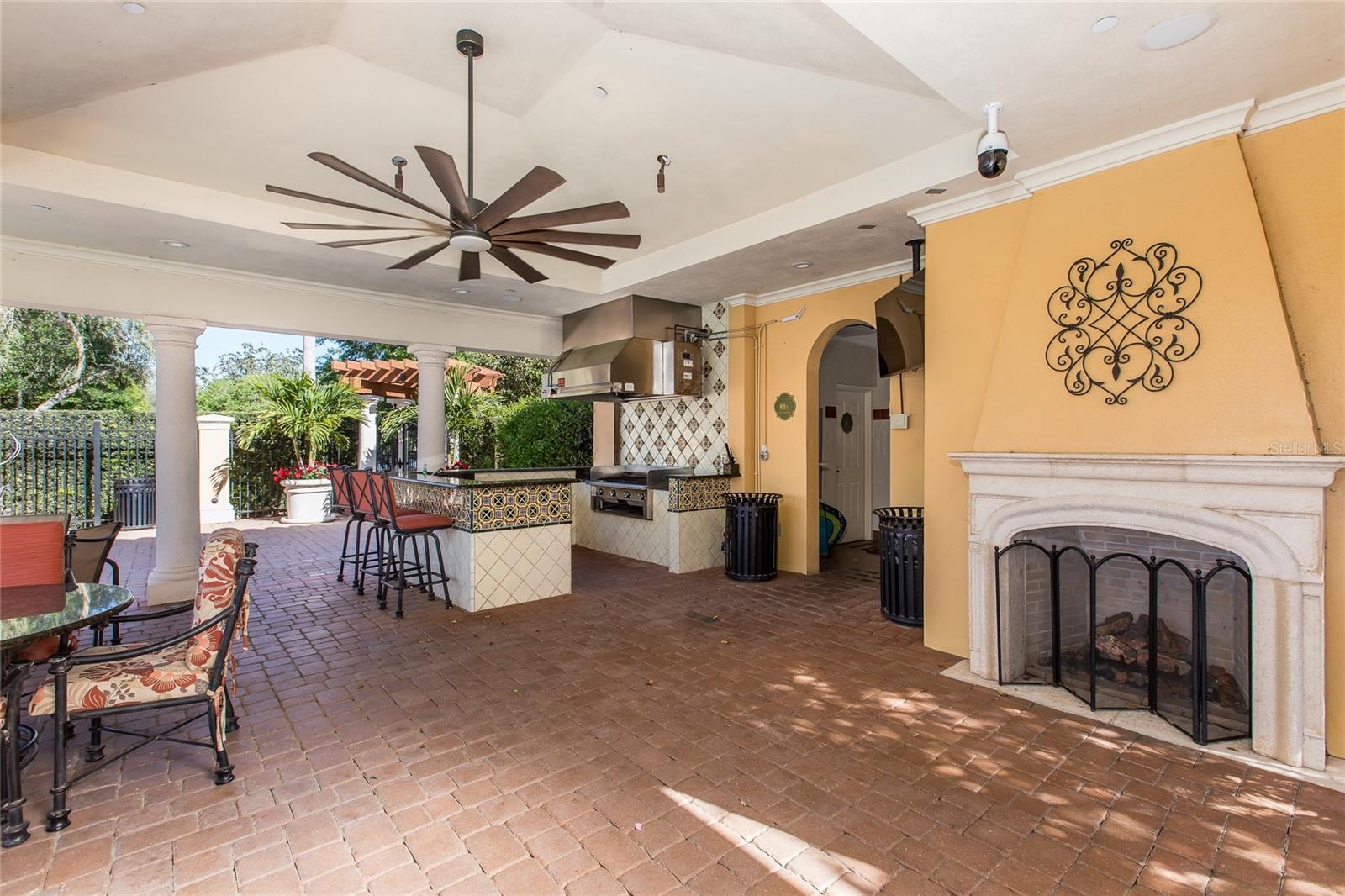 Listing photo id 73 for 1147 Tuscany Drive