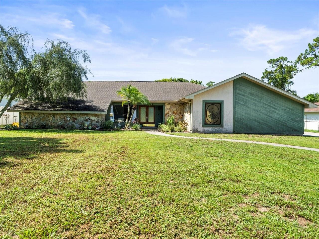 Details for 8098 Chaucer Drive, WEEKI WACHEE, FL 34607